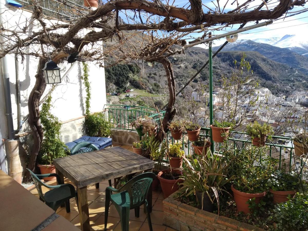 Vila Casa Maribel Guejar Sierra Exteriér fotografie