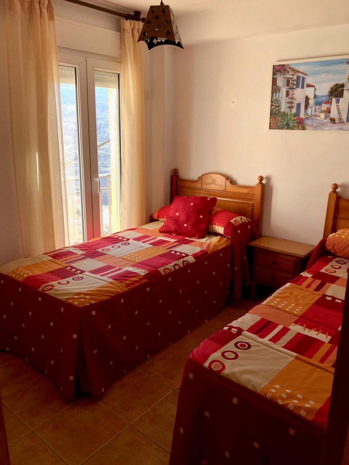 Vila Casa Maribel Guejar Sierra Exteriér fotografie