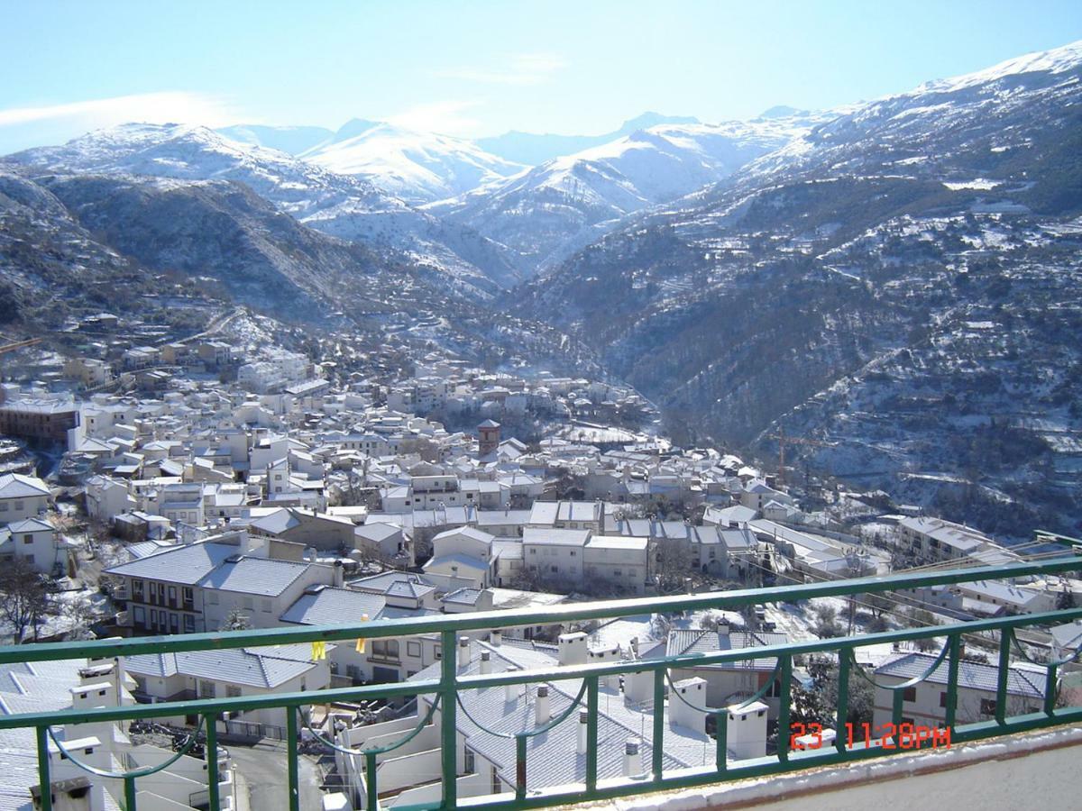 Vila Casa Maribel Guejar Sierra Exteriér fotografie