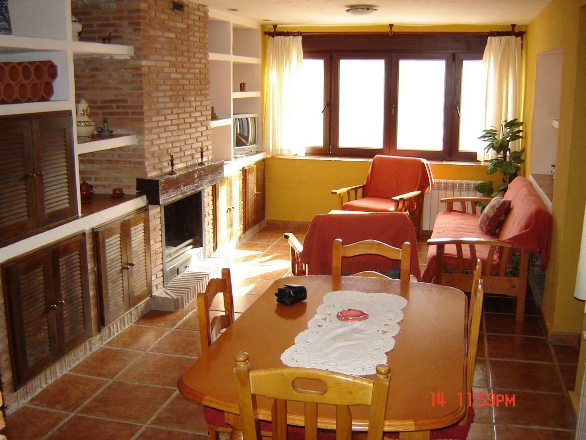 Vila Casa Maribel Guejar Sierra Exteriér fotografie